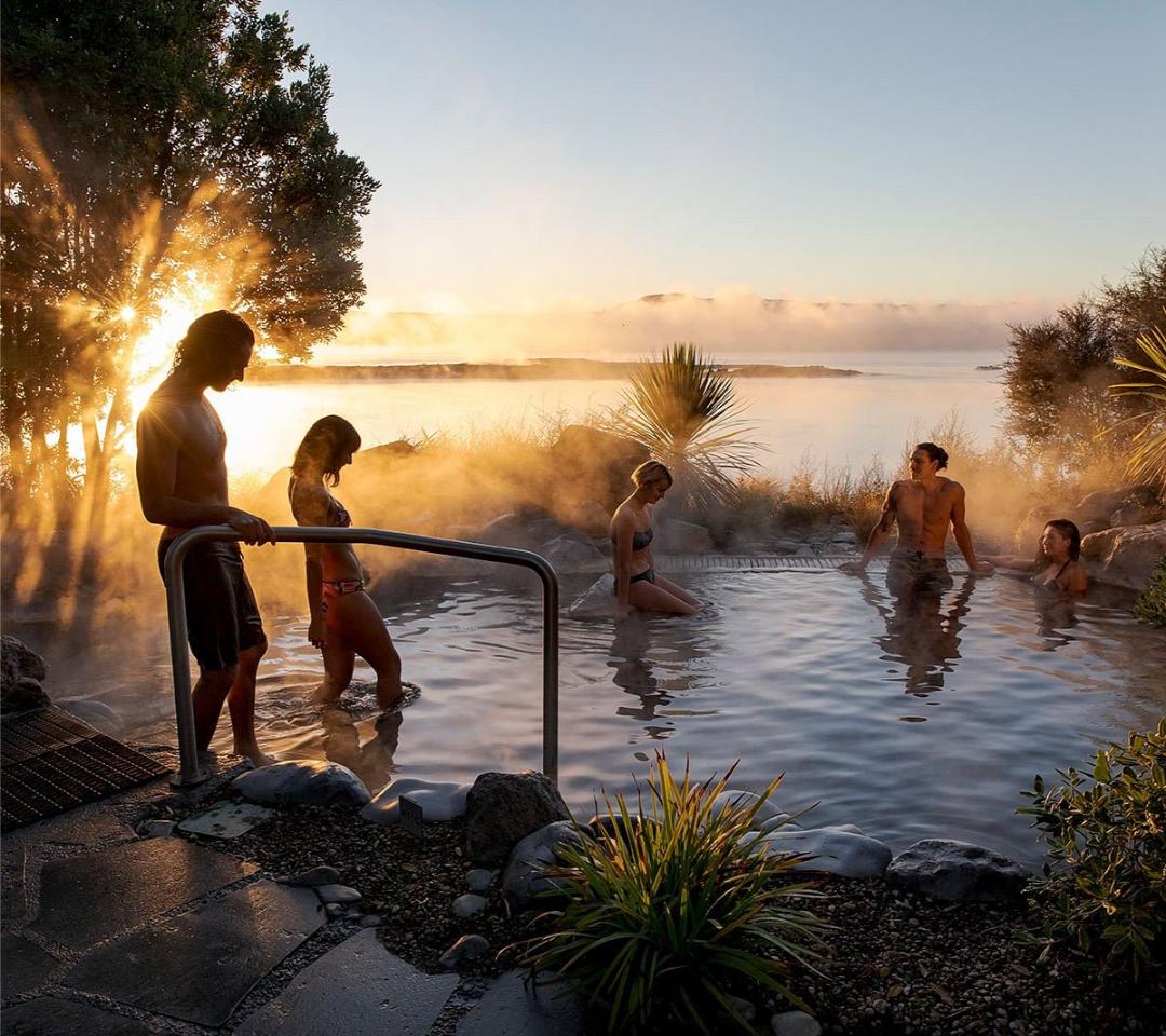 Rotorua All-Day Luxury Discovery Tour (9 hours) - Photo 1 of 10